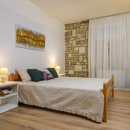 Apartman Aleksandra PUY 외부 사진
