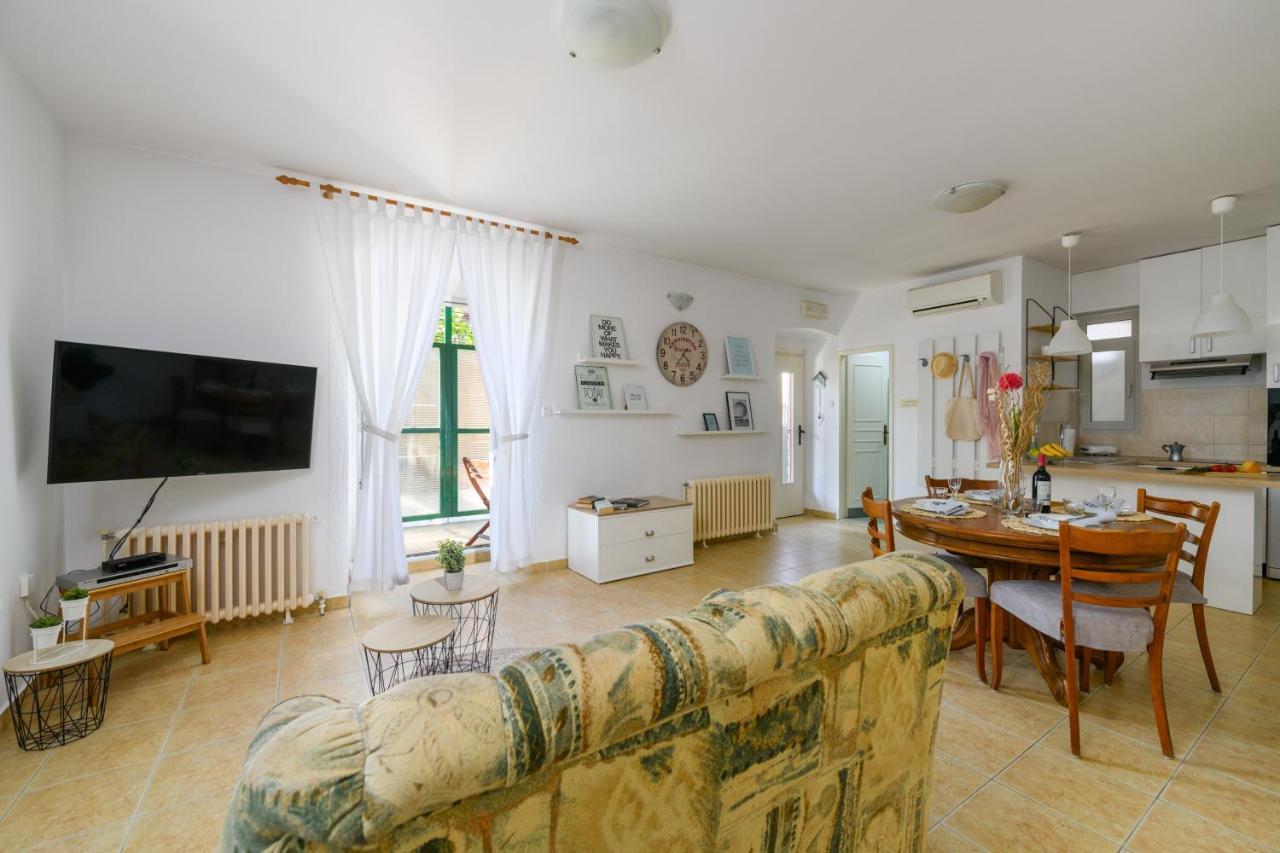 Apartman Aleksandra PUY 외부 사진